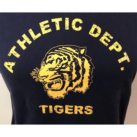 Vintage 90s reversible fitted graphic tee - Picture 3 of 7